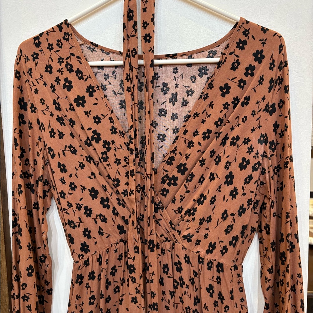 SHEIN Brown and Black Floral Long Sleeve Dress - Picture 2 of 3